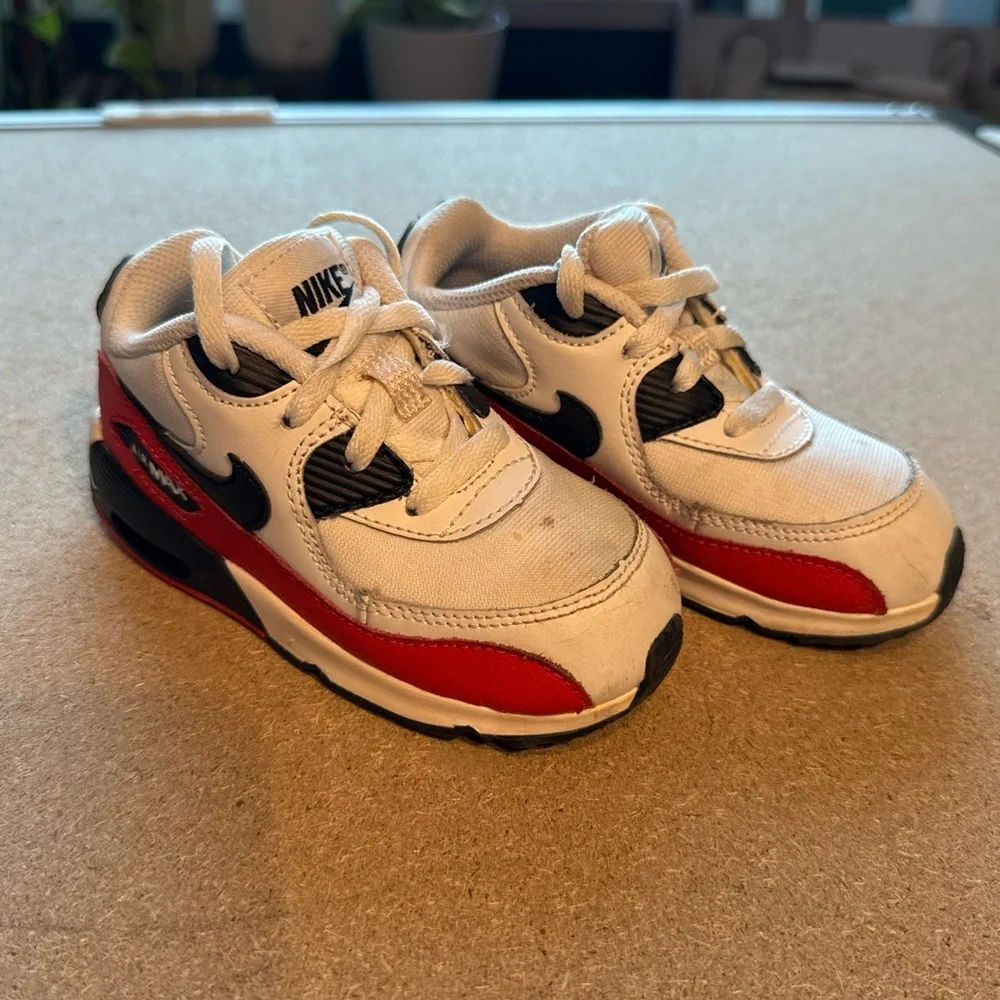Nike Kids Red and White Sneakers